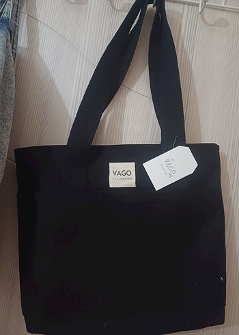 VAGO Siyah Minimalist Kol Çantası