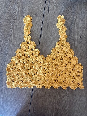 Çiçekli crop