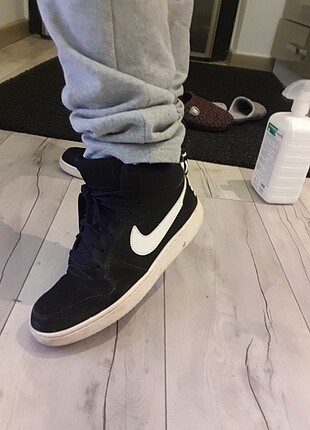  Nike ayakkabı
