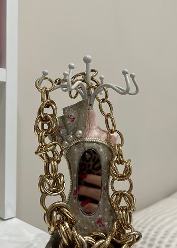 Altın Zincir Detaylı Kadın El Zinciri - Görsel 2