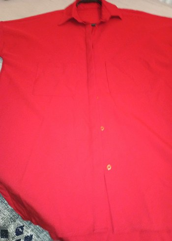 Kırmızı Düğmeli Kadın Gömlek - Görsel 4