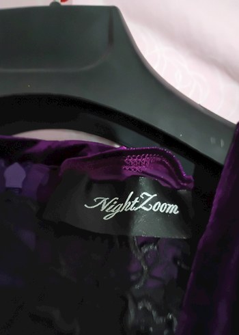 Mor Dantel Detaylı Uzun Kollu Gotik Elbise - Görsel 4