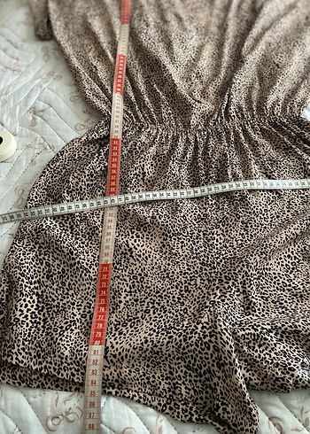 Mango sırt büzgülü detaylı şortlu tulum - Görsel 9