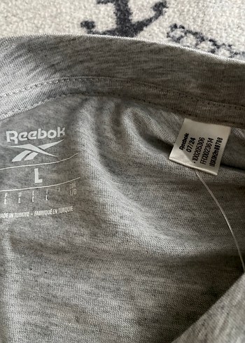 Reebok orjinal Tshirt - Görsel 4