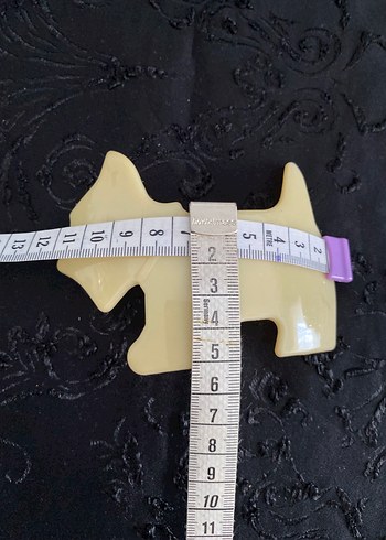 Diğer Krem köpek saç tokası