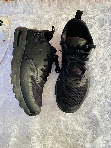 Nike orjinal spor ayakkabı