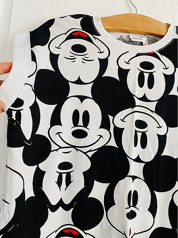 xs Beden Disney orjinal tshirt