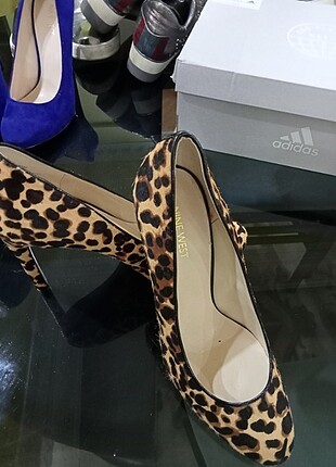 Leopar desenli süet ayakkabı hiç kullanılmadı
