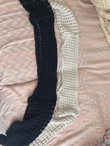 Delikli crop