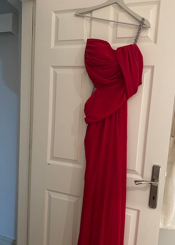 Kırmızı Drapeli Uzun Abiye Elbise - Görsel 6