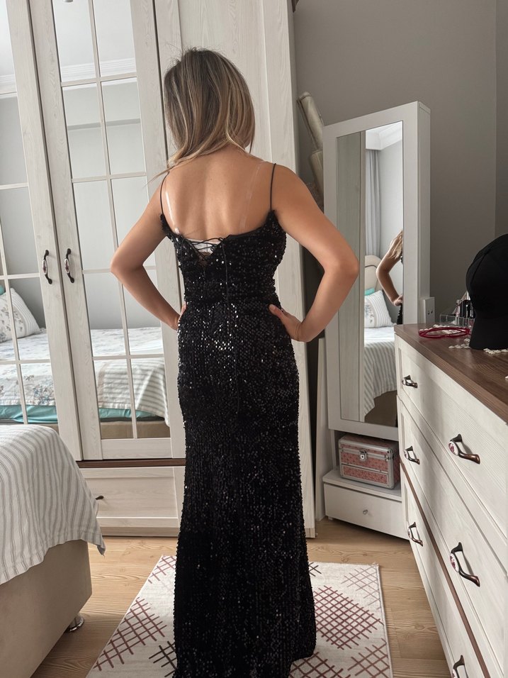 Payetli siyah elbise - Görsel 4
