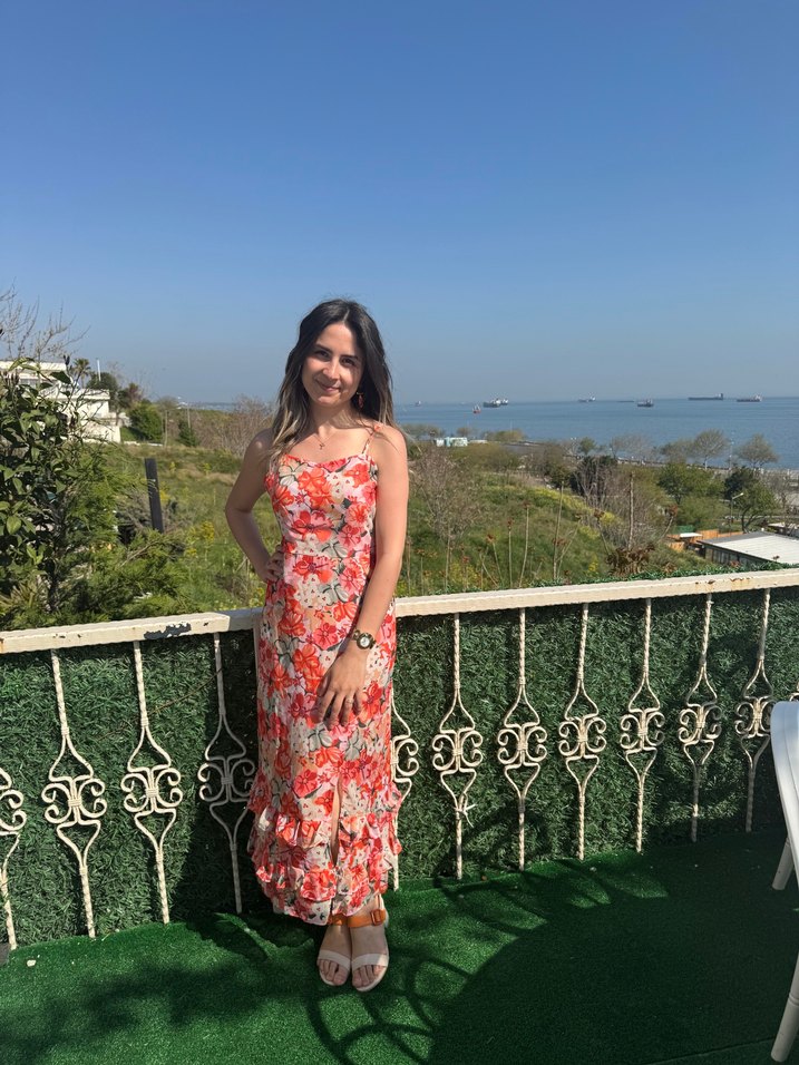 Turuncu Desenli Uzun Transparan Elbise - Görsel 2