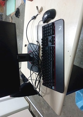 ASUS Siyah Monitör - Görsel 3