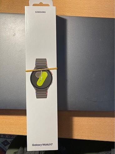 SAMSUNG Galaxy Watch 7