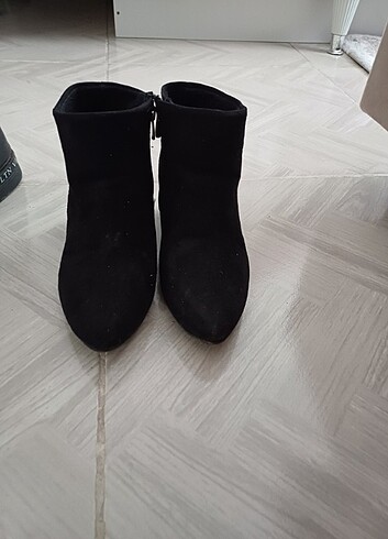 Diğer Topuklu bot