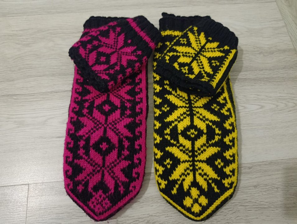 Renkli Örgü Kadın Eldivenleri - Görsel 2