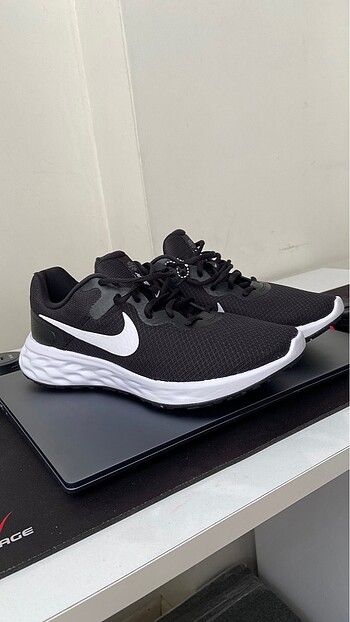 nike revolution 6 nn