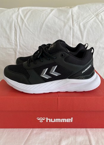 Hummel 40
