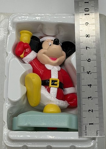 Mickey, Minnie Mouse ve Pluto - 2000 - Görsel 7