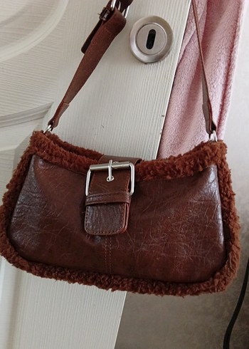 Kahverengi Deri Tokalı Kadın Çanta - Görsel 5