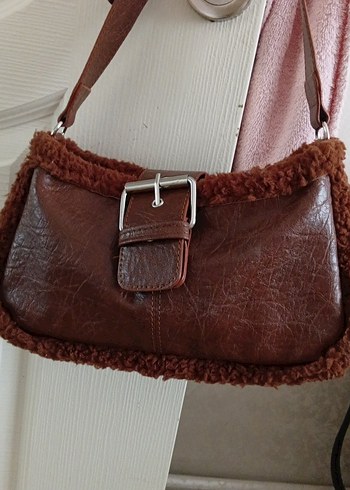 Kahverengi Deri Tokalı Kadın Çanta - Görsel 3
