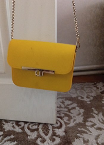 plastik Sarı Zincir Detaylı Kadın Çanta - Görsel 12