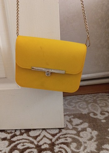 plastik Sarı Zincir Detaylı Kadın Çanta - Görsel 10