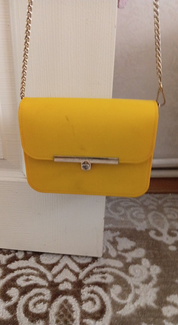 plastik Sarı Zincir Detaylı Kadın Çanta - Görsel 3