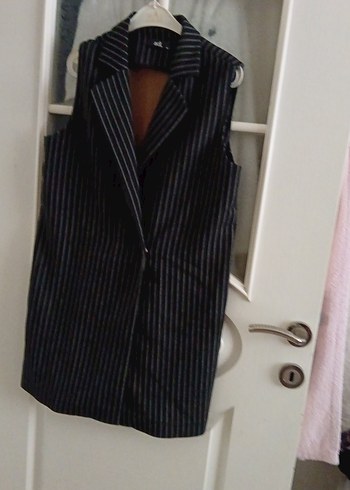 Çizgili Siyah Düğmeli Kadın Yelek - Görsel 6