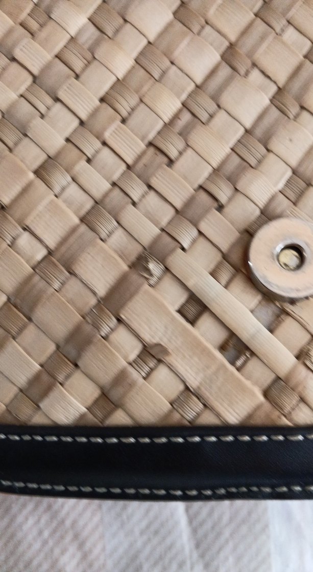 Bej Deri Tokalı Kadın Çanta - Görsel 4