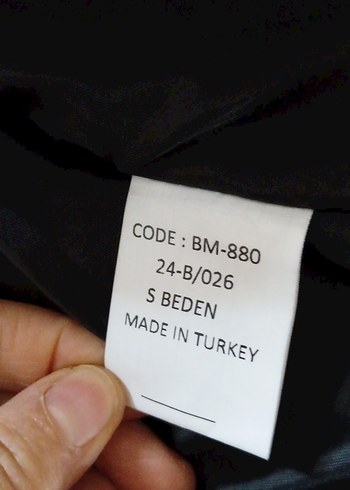 Siyah Deri Kadın Kışlık Mont, Düğmeli, Yüksek Yaka - Görsel 2