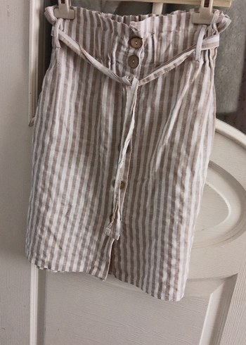 Düğmeli Bej Çizgili Keten  Mini Etek - Görsel 4