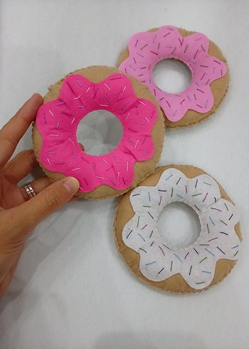 Renkli Nakışlı keçeden donat donut oyuncak