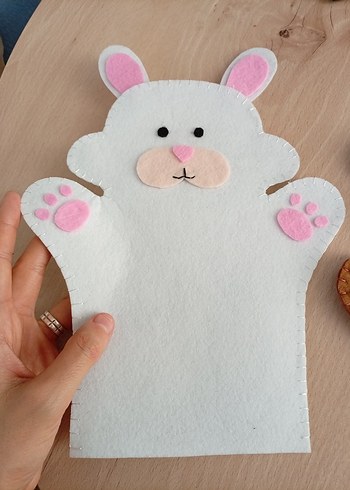 keçeden Pastel Kahverengi Ayı ve Beyaz Tavşan Kuklaları - Görsel 4