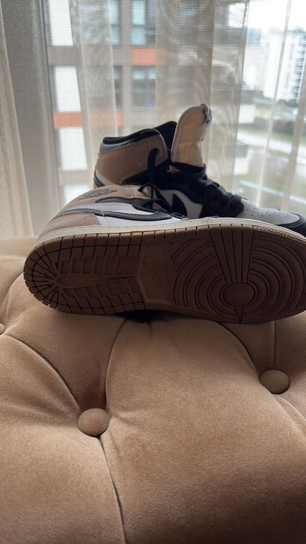 Nike Air Jordan 1 Mid Retro Unisex  Deri Bilekli Spor Ayakkabı - Görsel 3