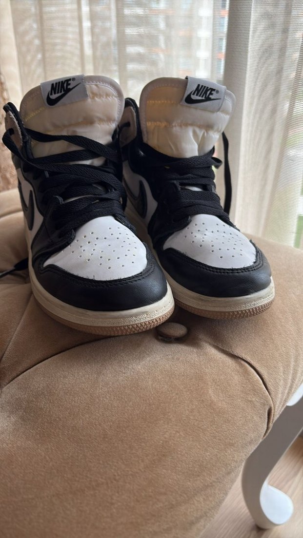 Nike Air Jordan 1 Mid Retro Unisex  Deri Bilekli Spor Ayakkabı - Görsel 2