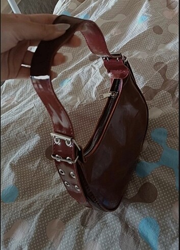  Beden Bordo Rugan Baget Kol Çantası 