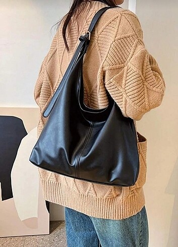 Bershka (Butik Ürünüdür) Siyah Suni Deri Trend Büyük Boy Pinterest Model