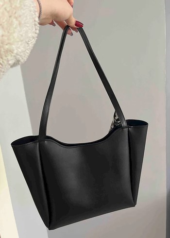Siyah Deri Minimalist Kadın Çanta
