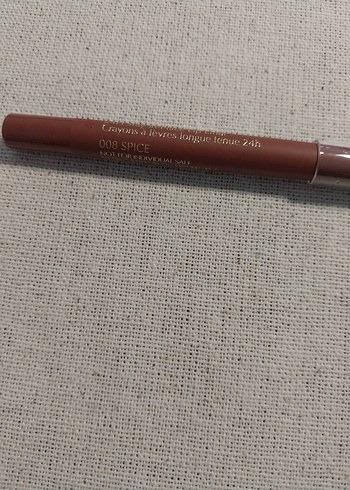 Este Lauder Dudak Kalemi - Görsel 3