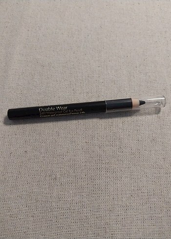 Estée Lauder Siyah Göz Kalemi - Görsel 2