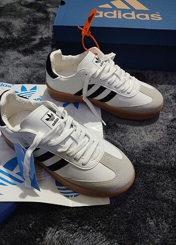 Adidas Kadın Spor Ayakkabı