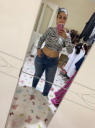 Zebra desen uzun kollu yarım boğazlı crop