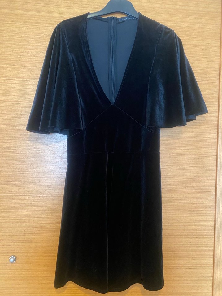 BERSHKA Siyah V Yakalı Drapeli Midi şort tulum - Görsel 3