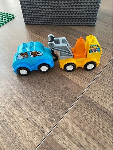 Lego Duplo İlk Çekici Kamyonum