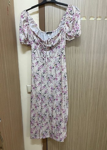 Çiçekli Elbise Pembe Midi Batik Desenli Bohem Elbise