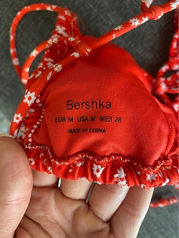 m Beden kırmızı Renk Bershka bikini takımı