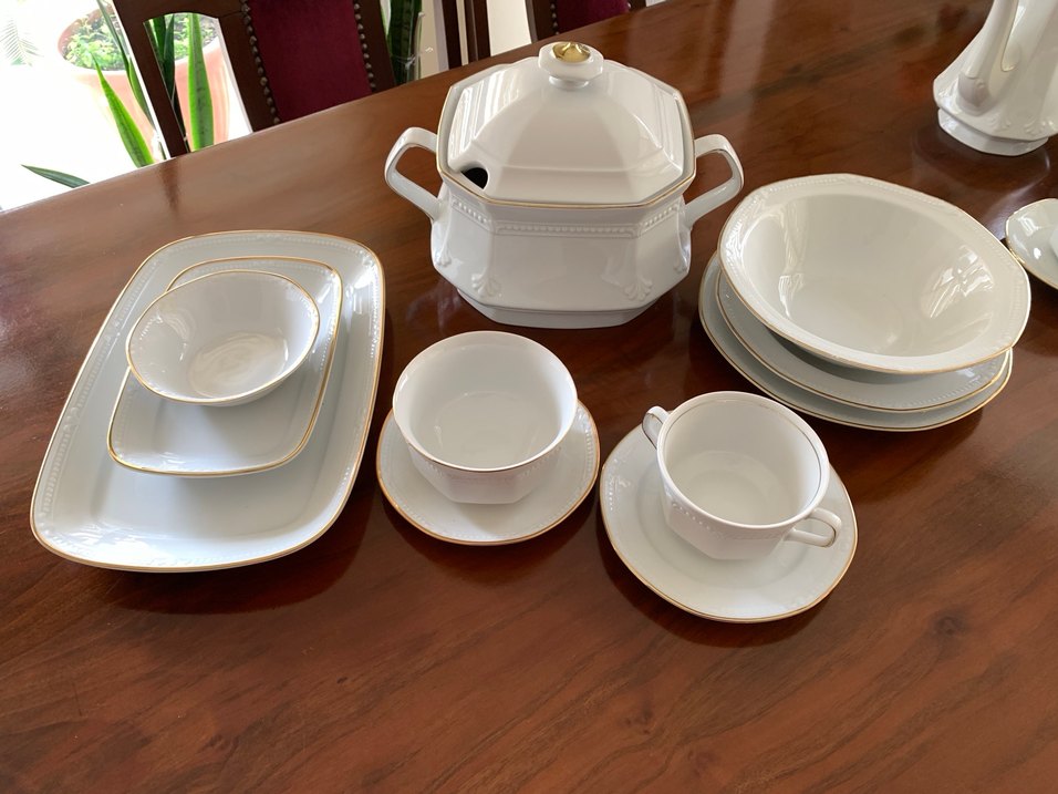 Beyaz Klasik Porselen Yemek Takımı - Görsel 4