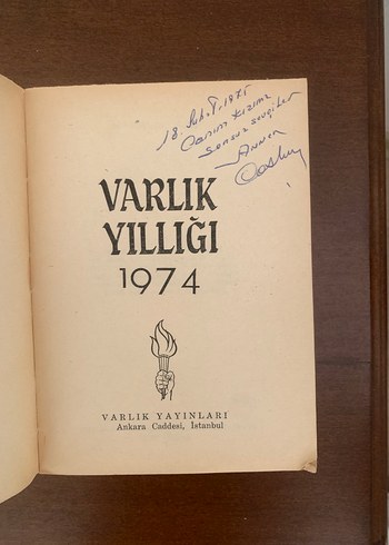 Beden Renk Varlık Yıllığı 1974 Tarih Kitabı