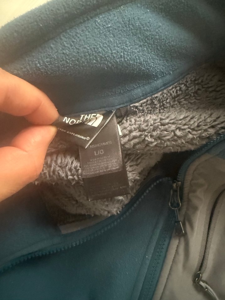 Erkek Lacivert Fermuarlı Yüksek Yakalı Mont - Görsel 3